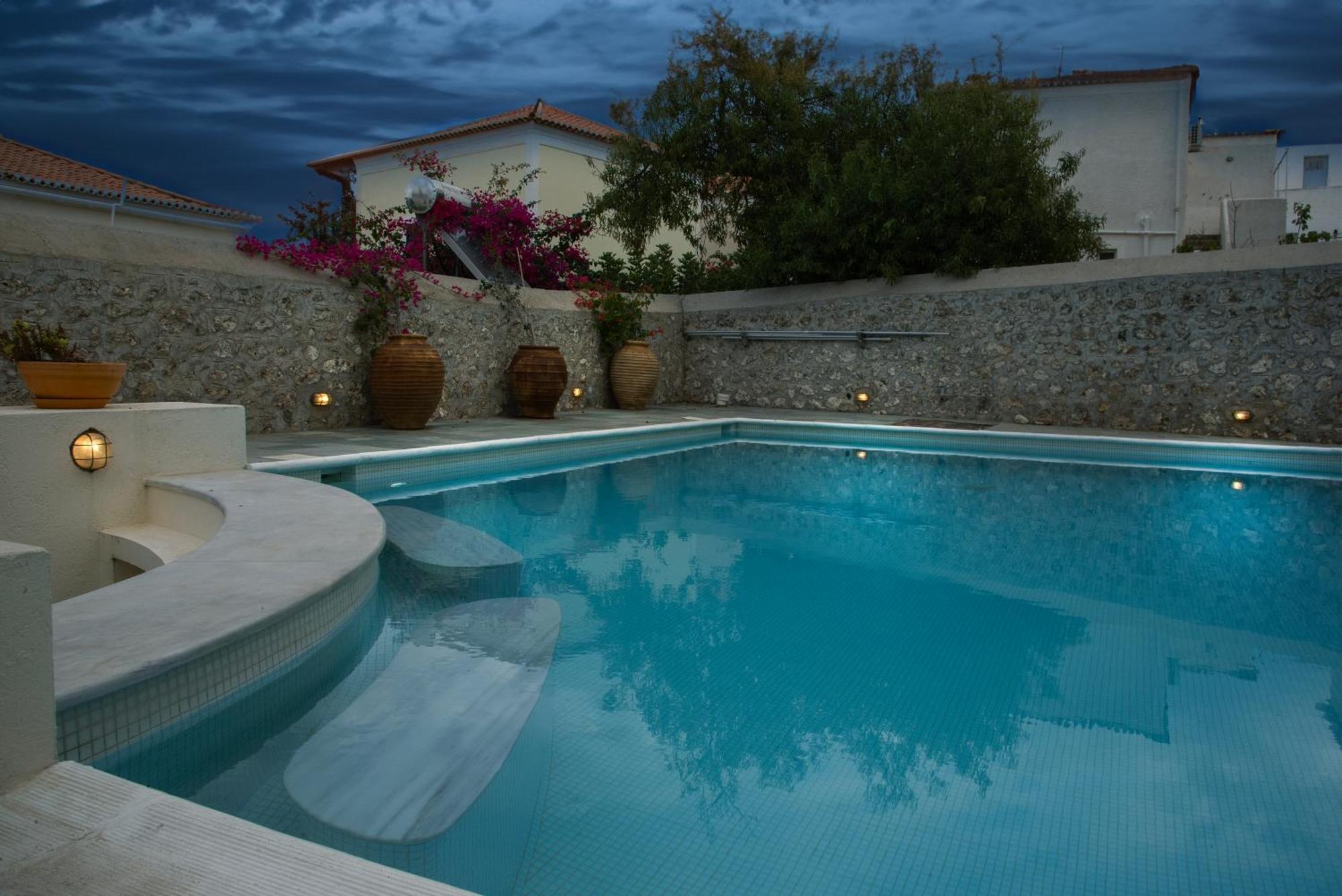 Villa 1853, Spetses Ground Floor Екстер'єр фото